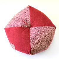 【還暦のお祝いに】「366日の花個紋」おじゃみ座布団