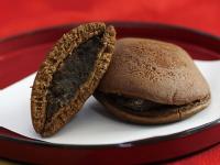 抹茶どら焼き「古都の円」（ほうじ茶）