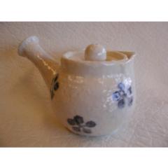 志野梅花紋ペリカン急須&reg;