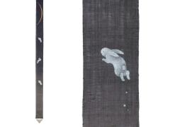 【洛柿庵】細タペストリー「はねうさぎ」 