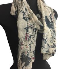 手描き風ボタニカルフラワー・ネイビー系